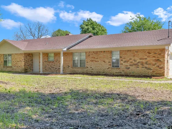 688 Inwood St, Mineola, TX 75773