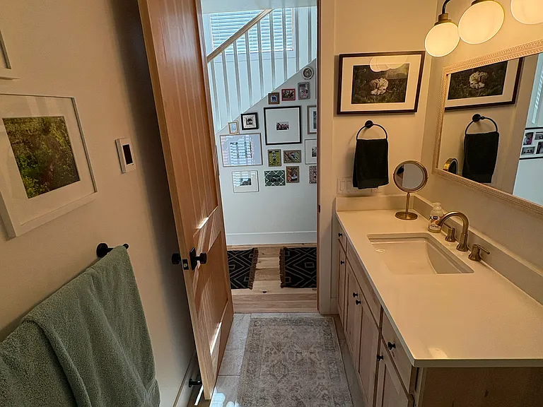 16 E Simpson Ave #A — Photo 8