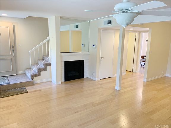5th image of 17734 Devonshire St Unit 3