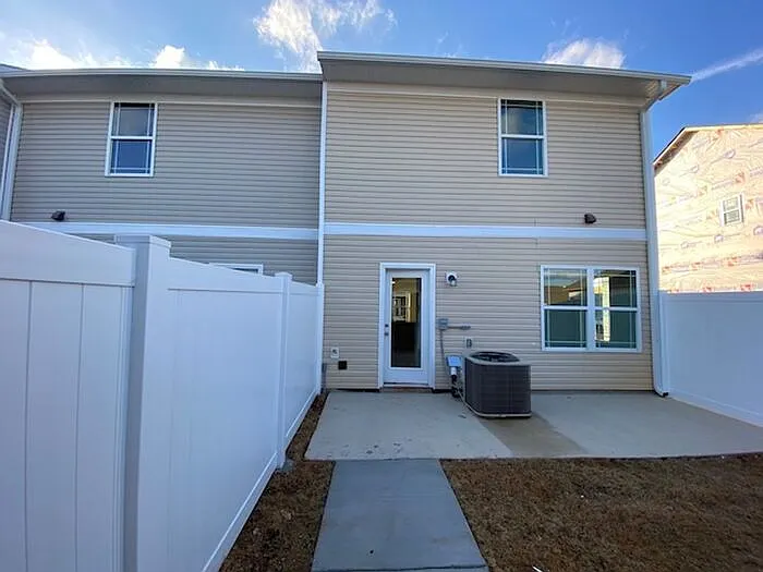 418 Falls Pointe — Photo 23