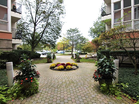 2nd image of 3100 Lexington Ln APT 307