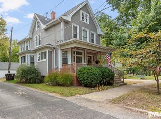 310 W Armstrong Ave, Peoria, IL
