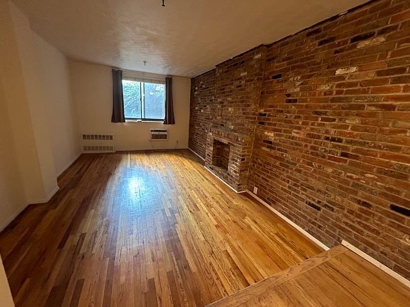 1st image of 518 E 80th St APT 1G