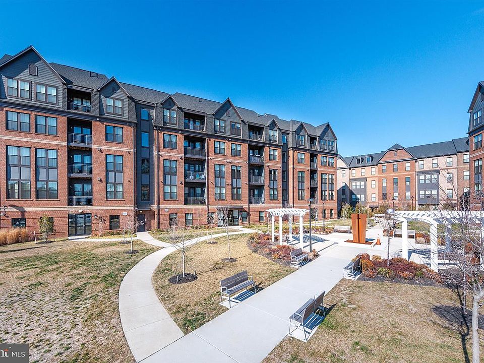 1st image of 3925 Fair Ridge Dr APT 303
