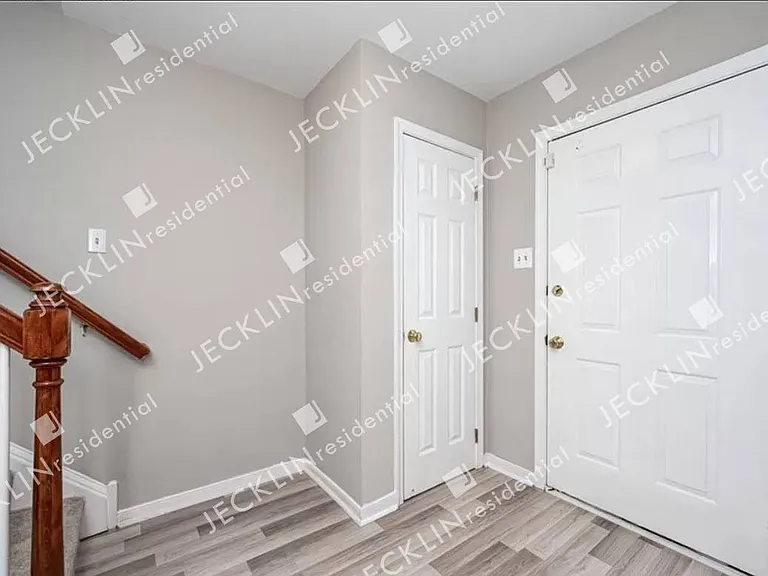 3325 Pemberton Creek Ct — Photo 5