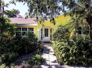 328 Palm Lake Dr, Sanibel, FL 33957