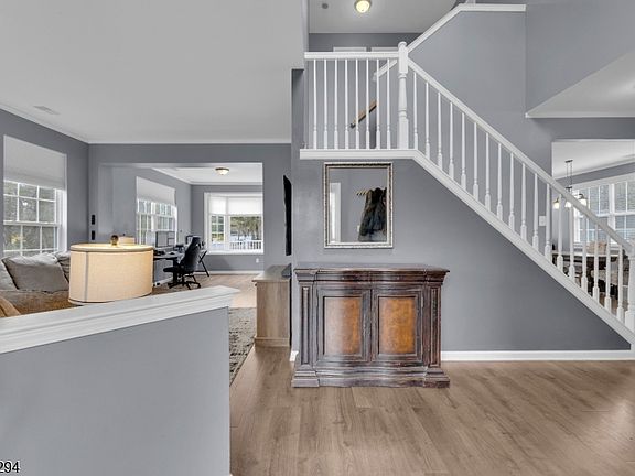 5th image of 23 Musky Ridge Dr
