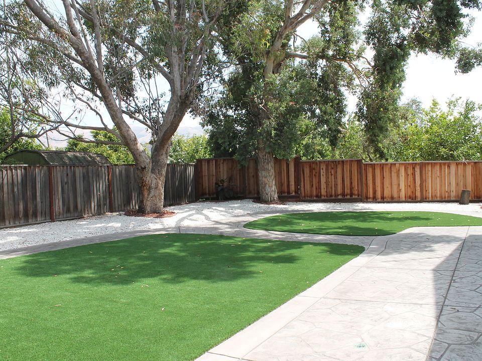 2nd image of 349 Laguna Dr