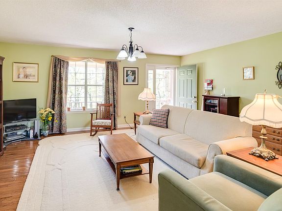 5th image of 251 Ashlin Meadow Ln NE
