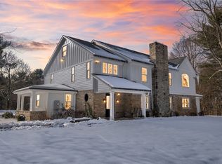 570 Steiner Bridge Rd, Valencia, PA 16059