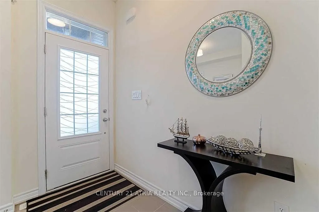 4 bed, $3,500 — Photo 3