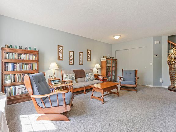 5th image of 8921 Ladino Cir