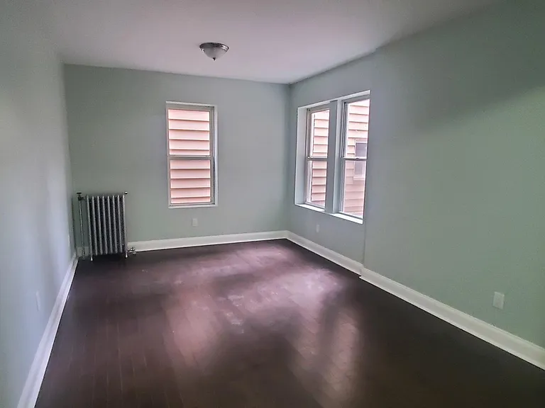 6 N 21st St #202 — Photo 2