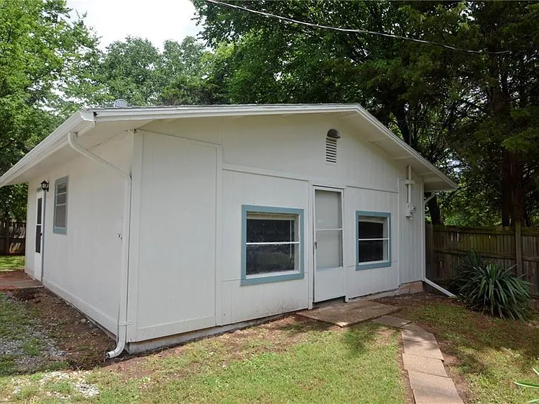 55 Preston Shores Dr — Photo 1