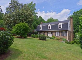 953 Tanglewood Rd, Charlottesville, VA 22901