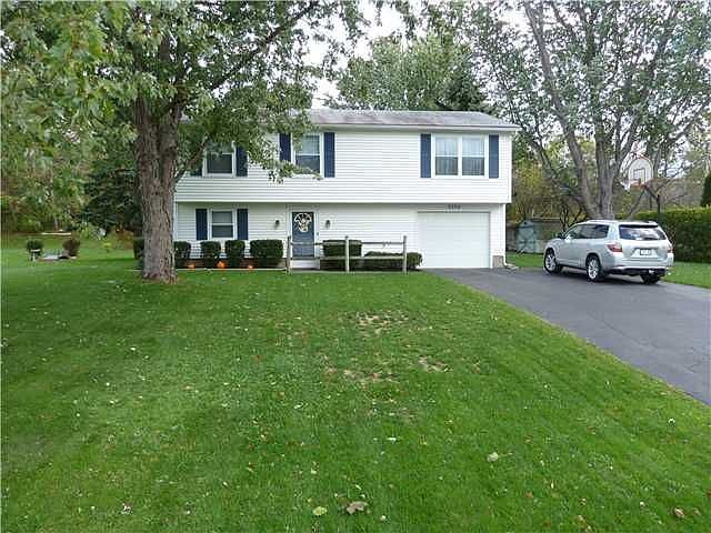 1st image of 6164 Hollybush Ln