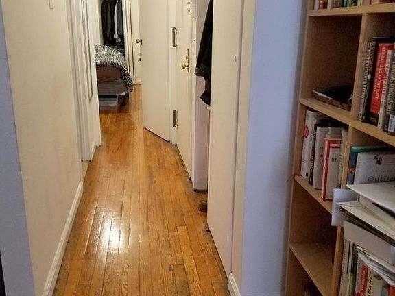 5th image of 7 Saint Marks Pl APT 11