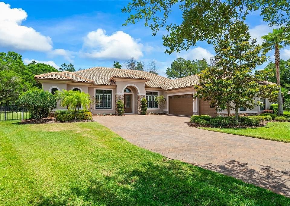 1st image of 1004 STELLA VARA DRIVE