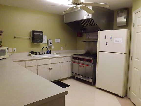 4th image of 2235 NW 47th Cir