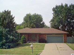 3109 SW 35th Ter, Topeka, KS 66614