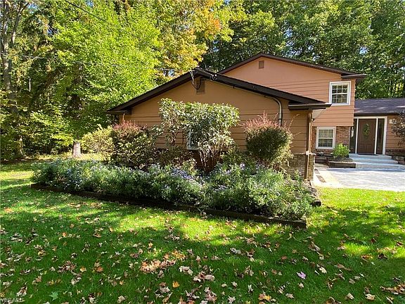 4th image of 15443 Wenhaven Dr