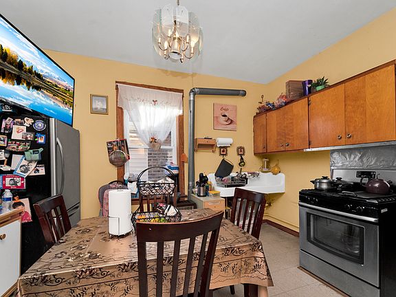 5th image of 2721 S Kostner Ave