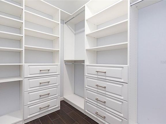 3rd image of 2524 Arborwood Dr