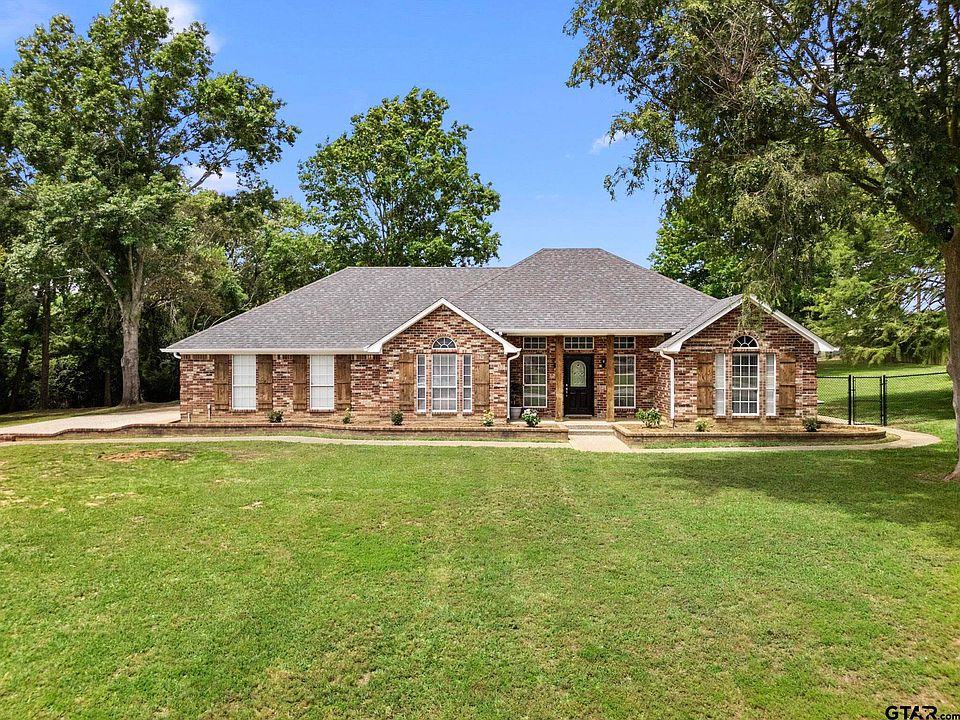 1st image of 15497 Wagon Wheel Cir