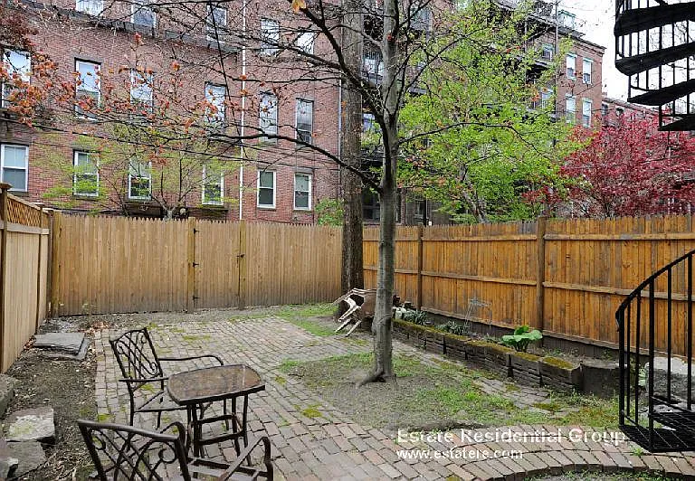 8 Milford St #1A — Photo 8