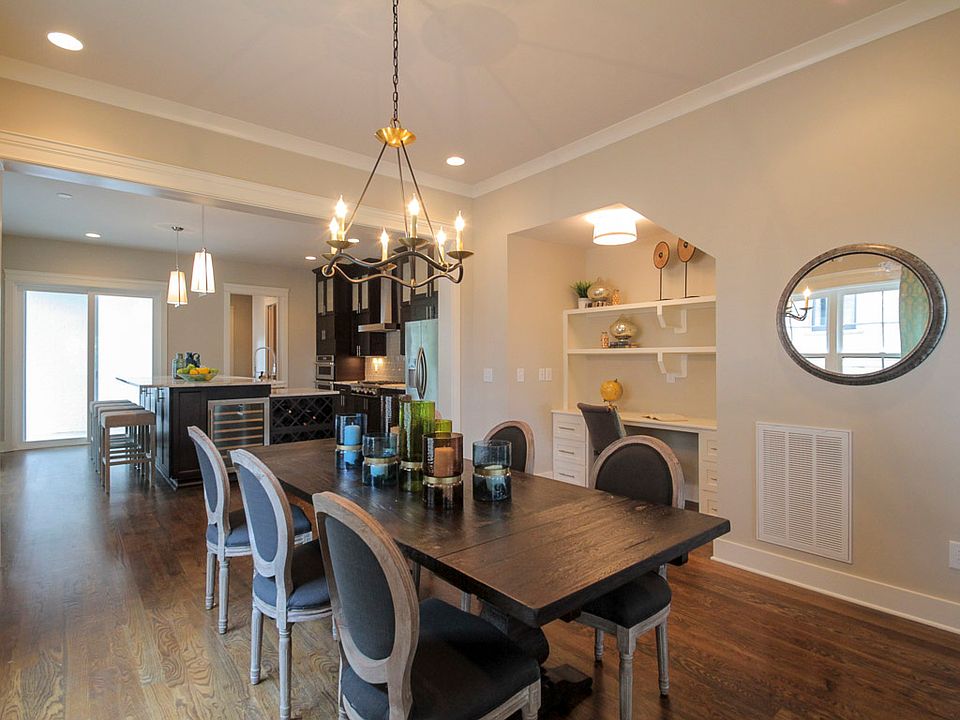 1st image of 1716 Carvell Ave