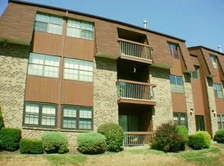 60C Golden Sq, Woodbridge, NJ 07095