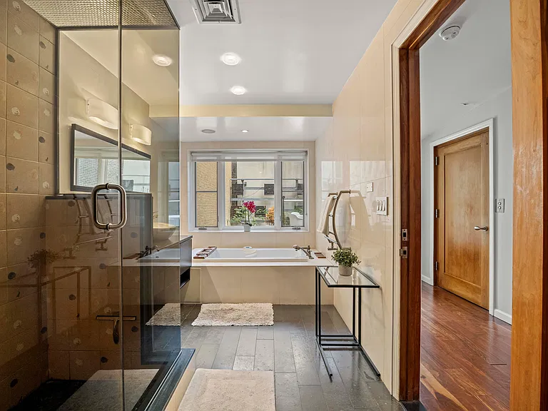 47 Irving Pl #1A — Photo 42