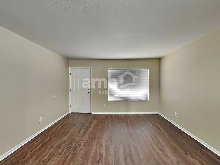 21607 E 53rd Pl — Photo 6
