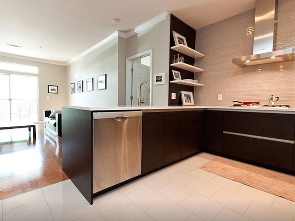 3rd image of 2301 25th St S APT 103