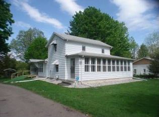 760 Lyons Rd, Portland, MI 48875