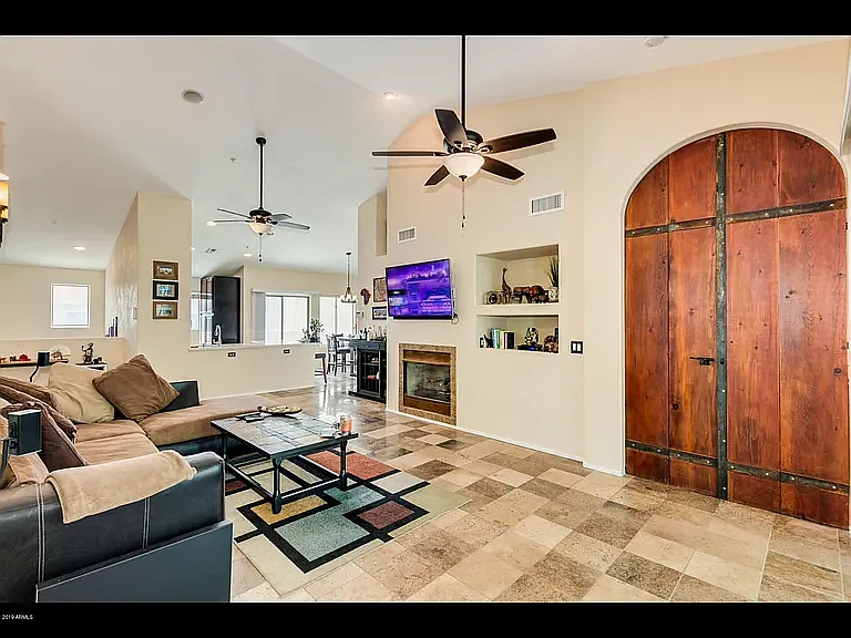 7530 E Earll Dr #54 — Photo 3