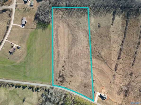 952 County Road 52, Anderson, AL 35610