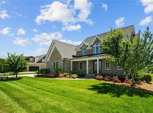 7304 Lanval Dr, Oak Ridge, NC 27310