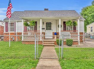 1221 Loeb St, Henderson, KY 42420