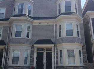 150 1/2 M St, South Boston, MA 02127