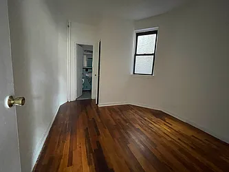 Rented by Eric Goodman Realty Corp