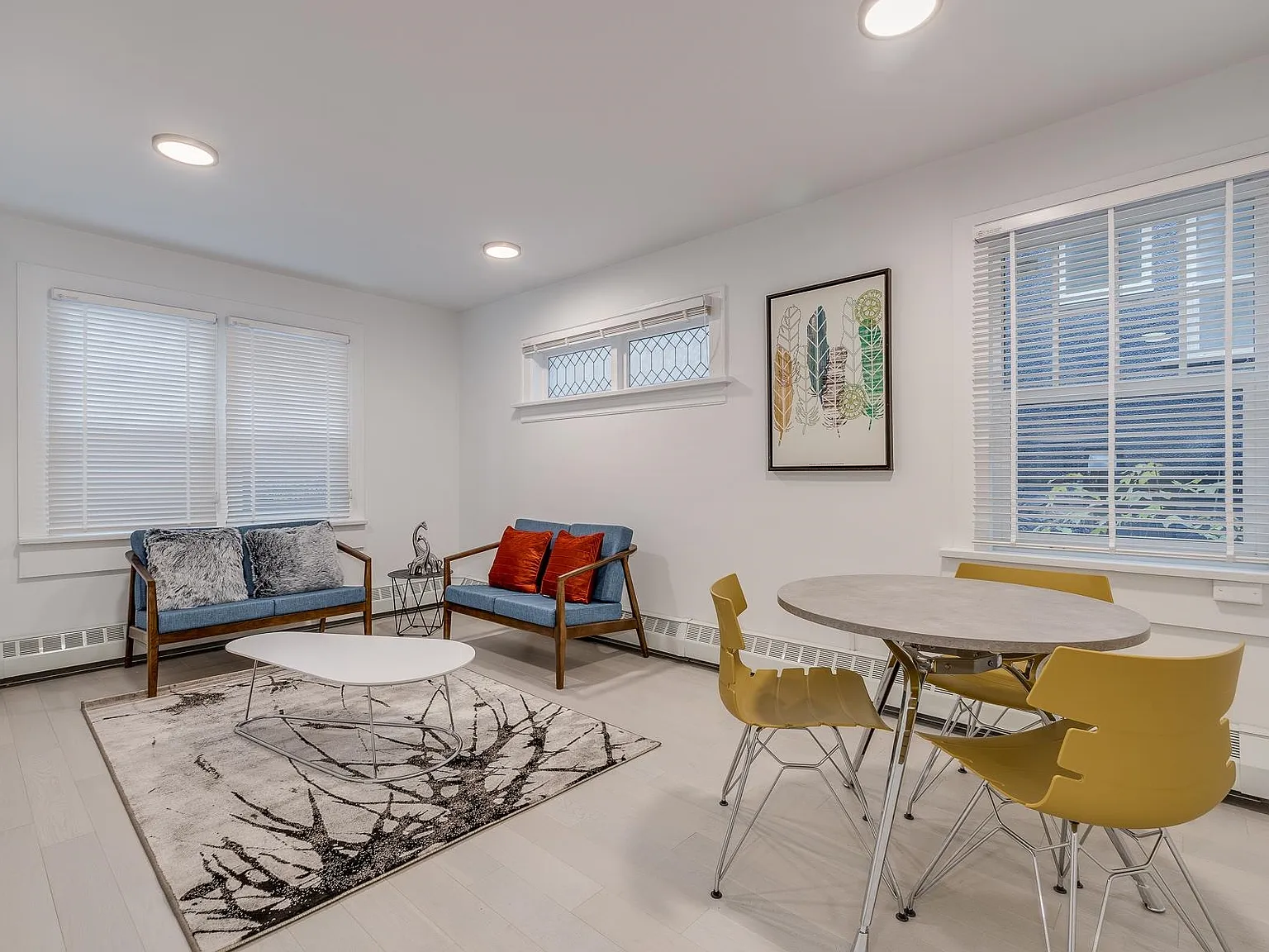 2 bed, 640 sqft, $3,490 — Photo 1
