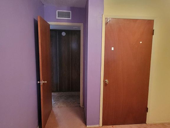 5th image of 10624 Maribeth Pl
