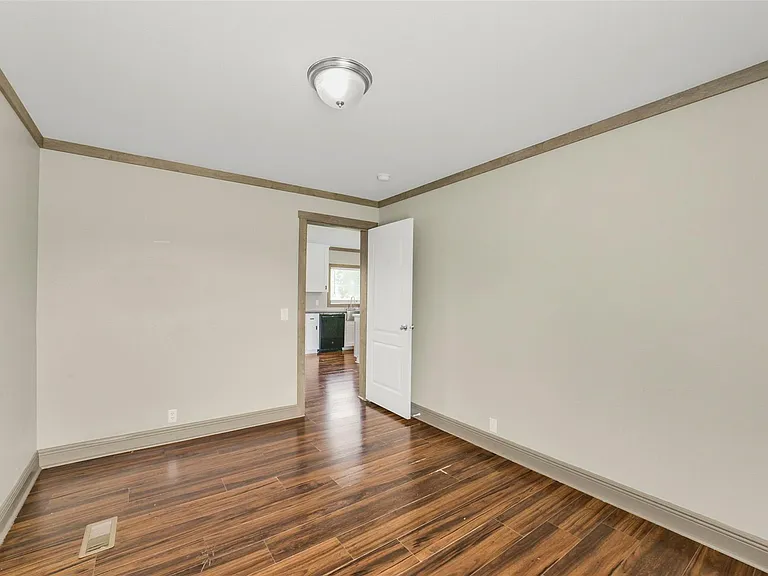 1566 County Road 610 #E — Photo 32