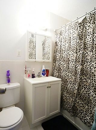 4th image of 1990 Lexington Ave APT 29F