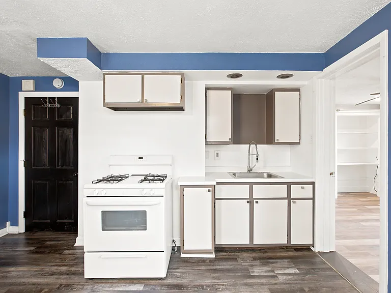 425 Iberia St #1 — Photo 21