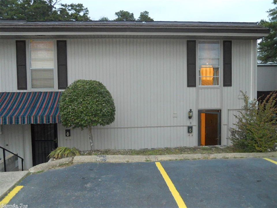 1st image of 100 Discovery Bay Ln Unit 8