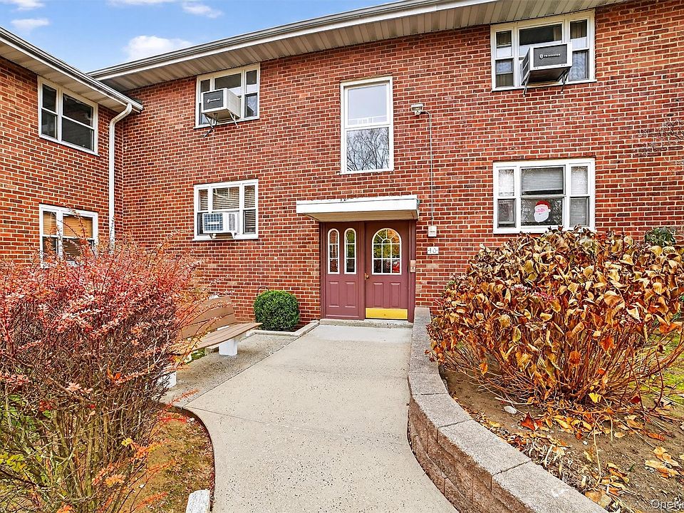 1st image of 10 Dehaven Drive #2D