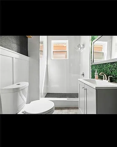 518 S Telemachus St — Photo 12