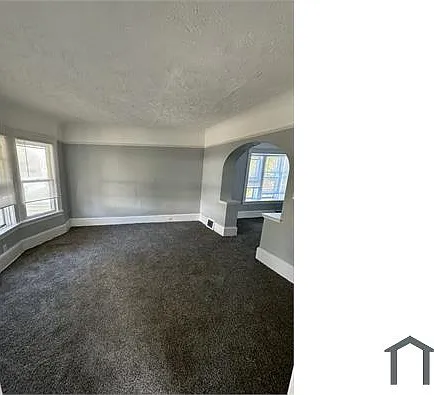 2 bed, $1,100 — Photo 3
